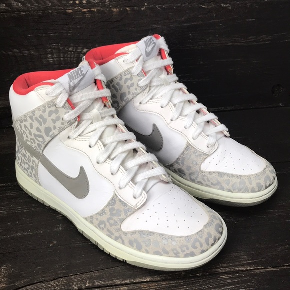 nike leopard dunk